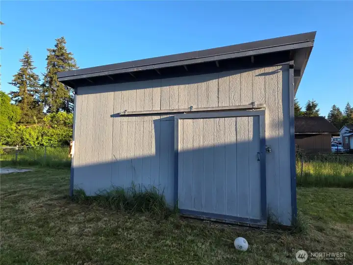Shed