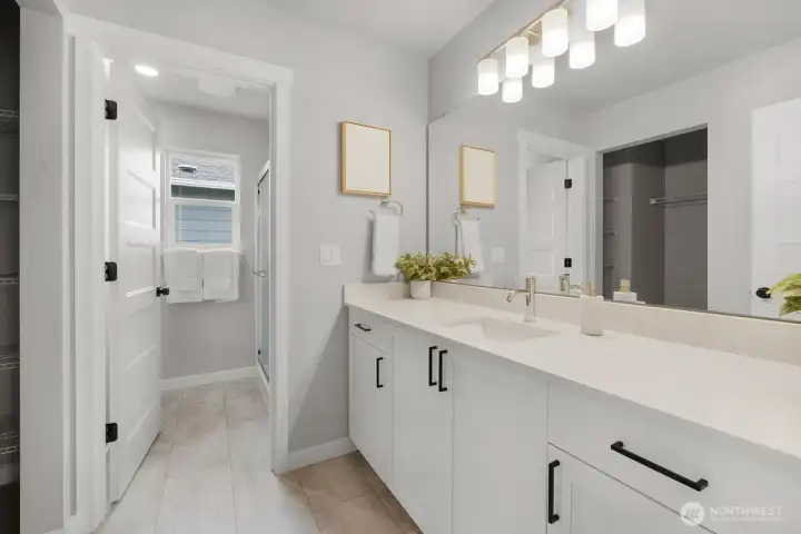 Photographs are for illustrative purposes only. Features, finishes, interior/exterior colors, landscaping and floorplan shown may vary from actual homes built
