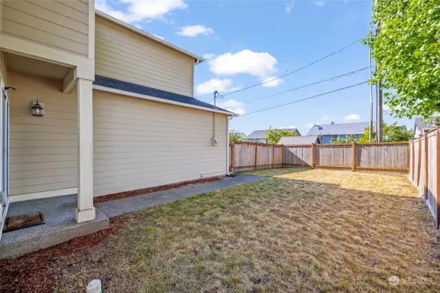 Fully fenced back yard