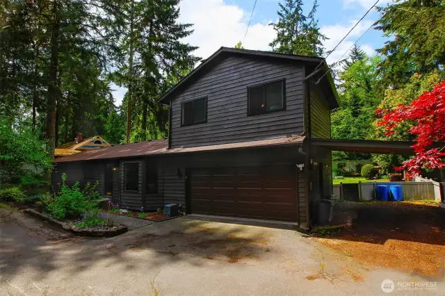 2 car garage and carport parking