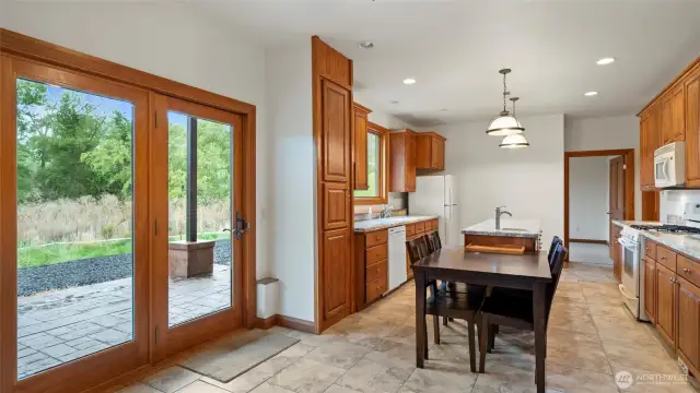 kitchen on lower level