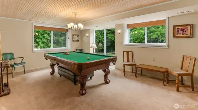 plus game room