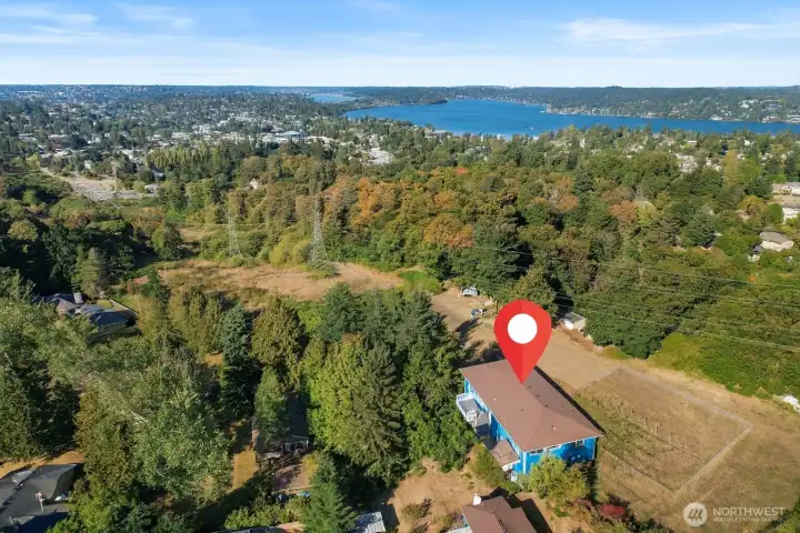 Backed by Greenbelt for privacy and quiet living