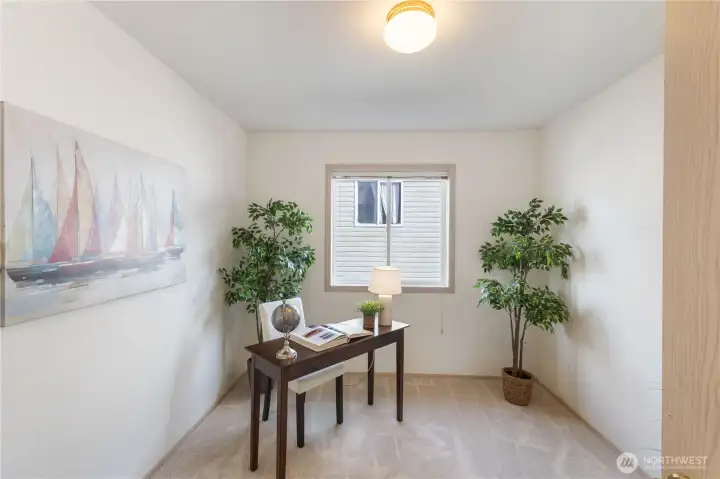Office/Den - Could be extra Bedroom