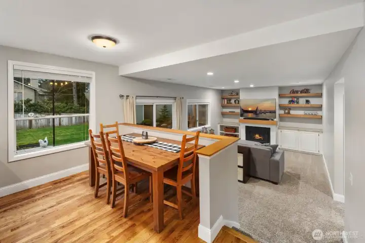 Eating area off the kitchen