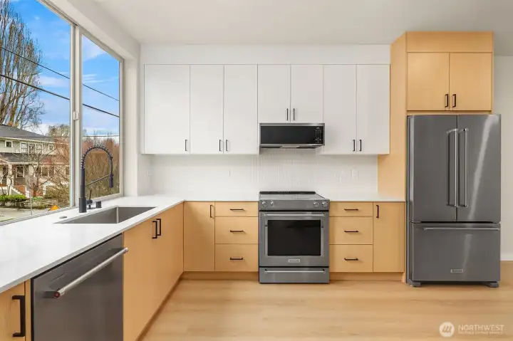 fantastic kitchen flooded with natural light