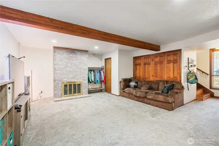 Spacious Family Room