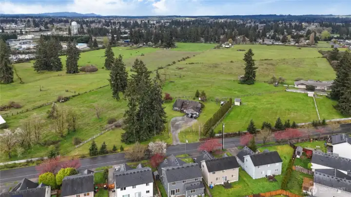 Beatuiful territorial view right out your front door