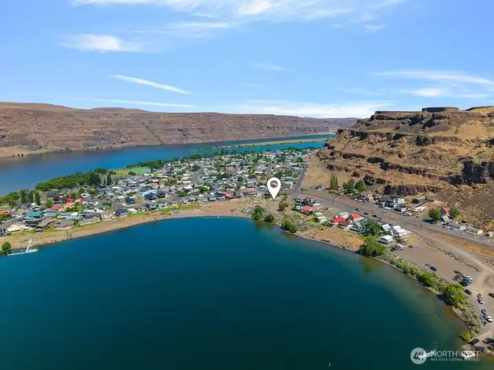 Beautiful aerial of the Cove in Sunland Beautiful aerial of the Cove in Sunland