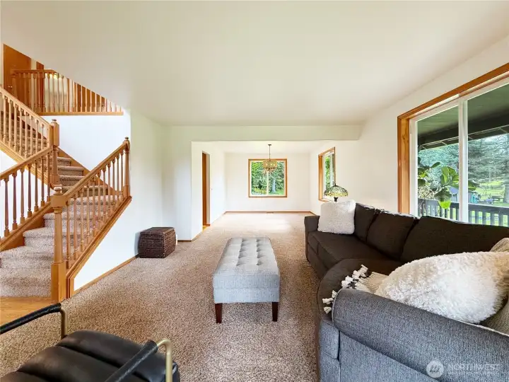 Living room into dining room