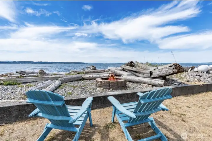 Imagine your beach life, Sunsets, campfires & s'mores