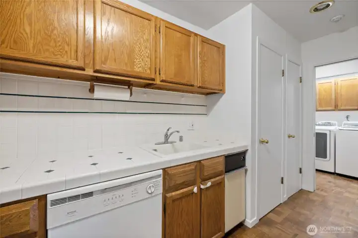 Convenient pantry located within the kitchen. Convenient pantry located within the kitchen.