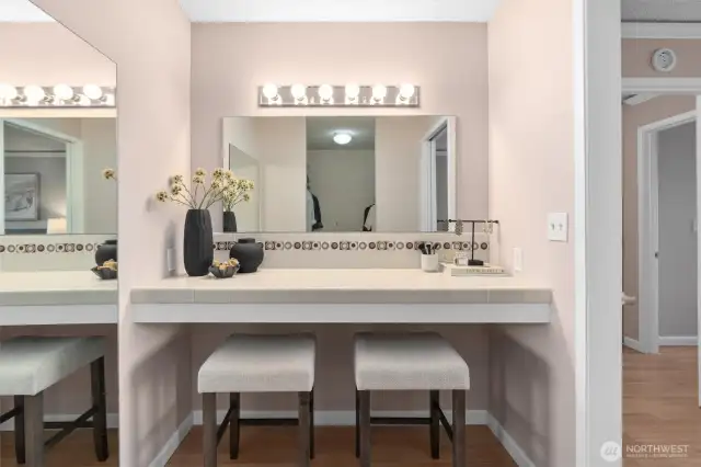 Primary bedroom dressing area.