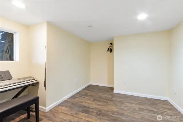 5th bedroom