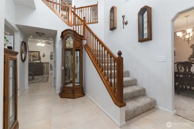 Interesting staircase to the bedrooms