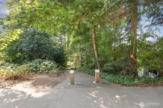 Entrance to the Cross Kirkland Corridor.