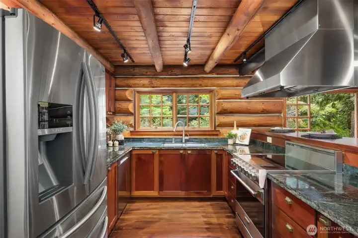 Most appliances were recently replaced