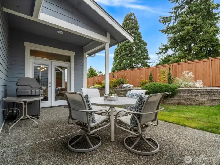 The patio has both a covered and an uncovered area so no matter what the weather is, you can enjoy the outdoors.