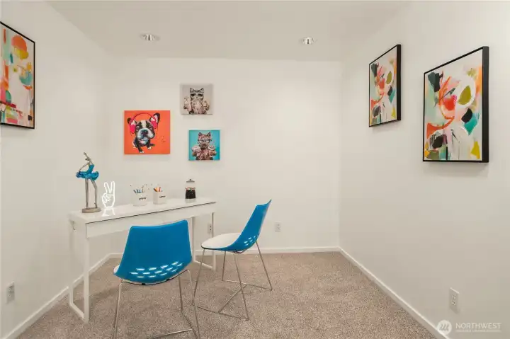 Additional room off bonus space. Create a wine room, children's play space, library