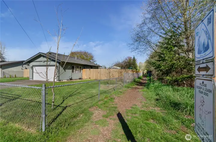 Access to the Historic 4 mile Puyallup Loop Trail is literally right outside your door! Half way between the Washington State Fair and DeCoursey Park, this home is about access to amenities and everything Puyallup has to offer.