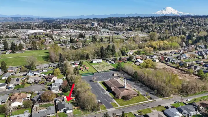 Location Highlights: Located in the highly sought-after 98371 zip code, you are just minutes away from downtown Puyallup, local parks, Washington State Fair and easy commuter access. This home has been lovingly maintained and is ready for its next chapter.
