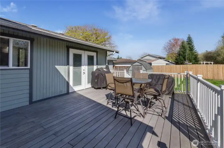 Large all-weather deck means no staining required!