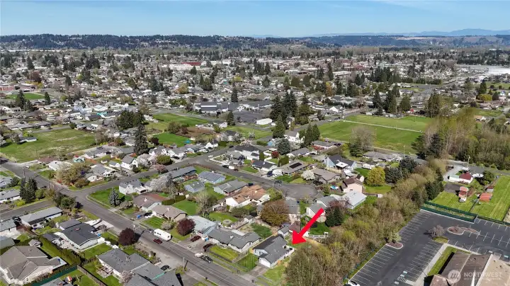 Great proximity to Faith, Fair and Fitness (trails abound)!