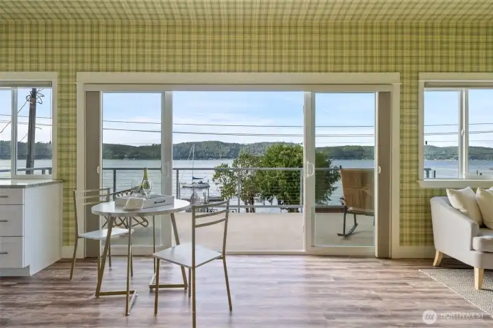 Huge Sliders that open up onto the expansive deck.