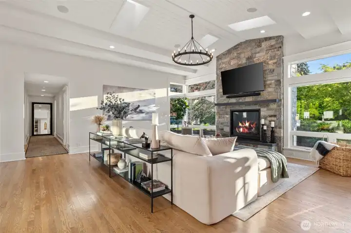 Spacious w Great Windows, Hunter Douglas Motorized Shades Throughout.