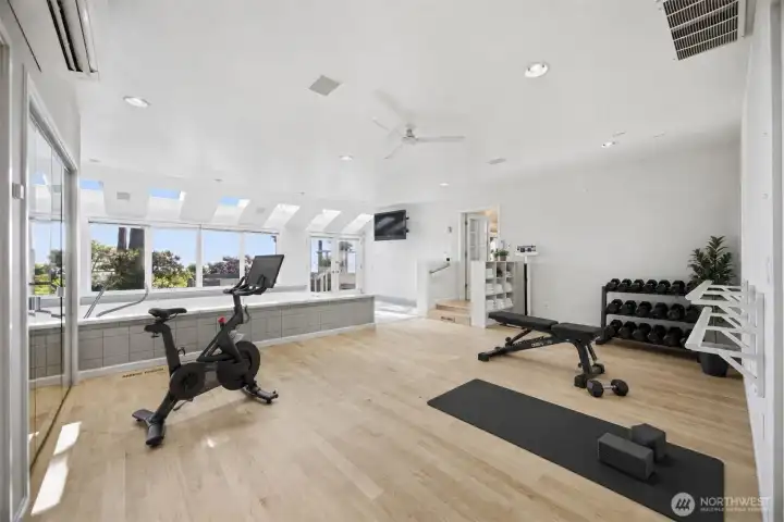 Fantastic family room looking west