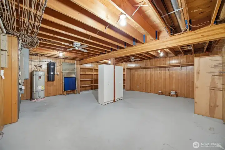 lower level unfinished roof Home theater? Game room? lower level unfinished roof Home theater? Game room?