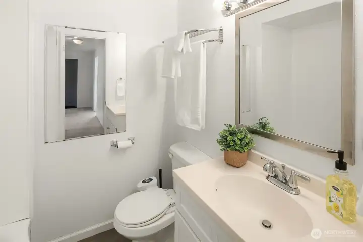 Upper Unit Bathroom
