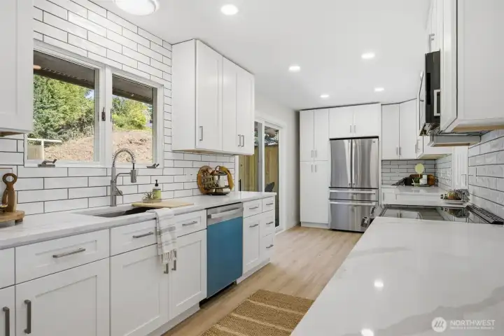 Custom Kitchen Custom Kitchen