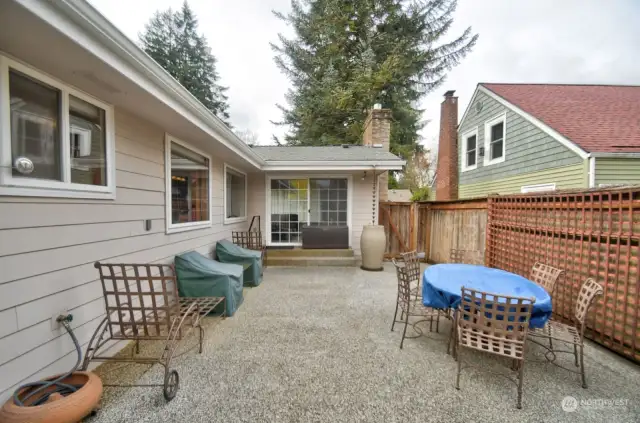 Another view of this good sized patio.