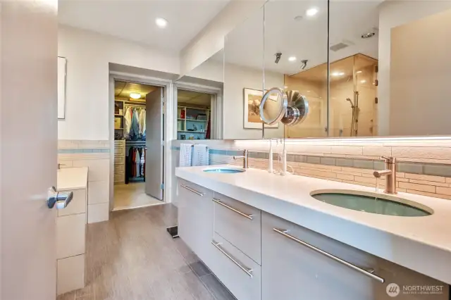 It feels like a spa! This bathroom was completely remodeled, and it's just beautiful.