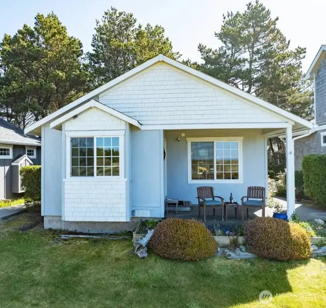 This adorable Cottage, classified as a Condo, is your ocean front getaway.