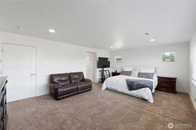 ~Primary Bedroom~