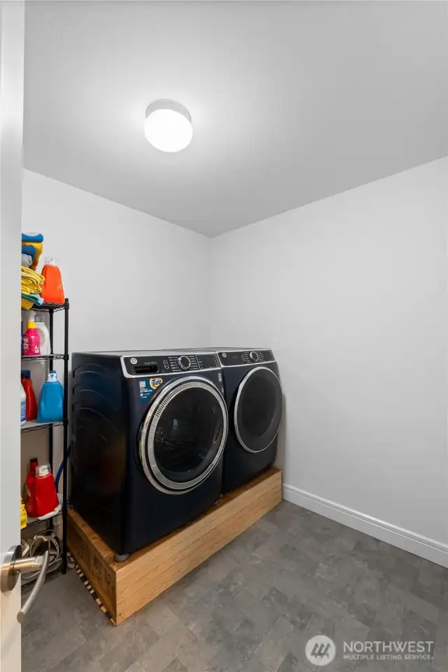 ~Upstairs Laundry Room~