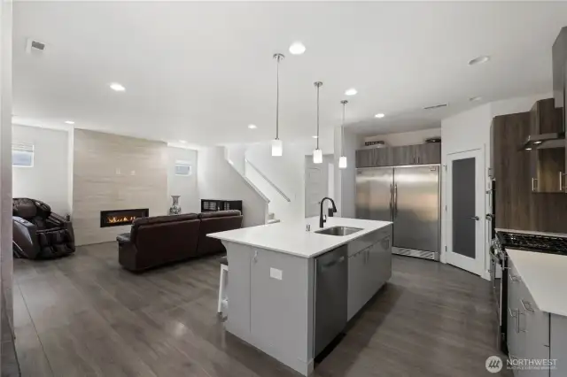 ~Oversized Fridge & Freezer~