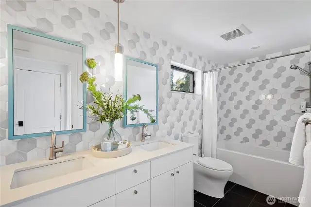 A full bathroom on the upper floor