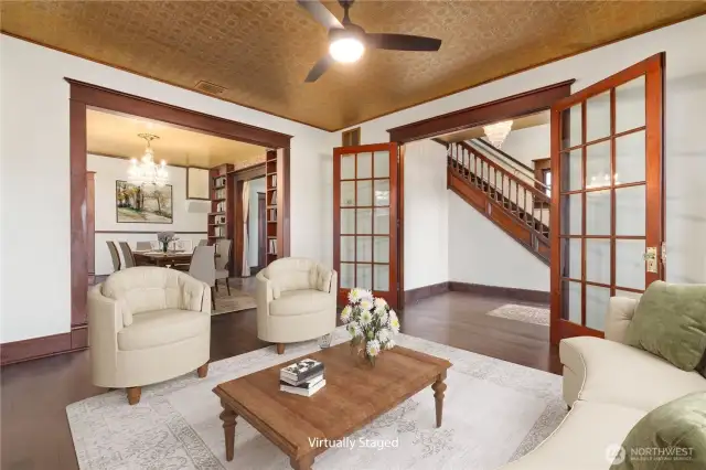 Living Room w Double Glass French Doors