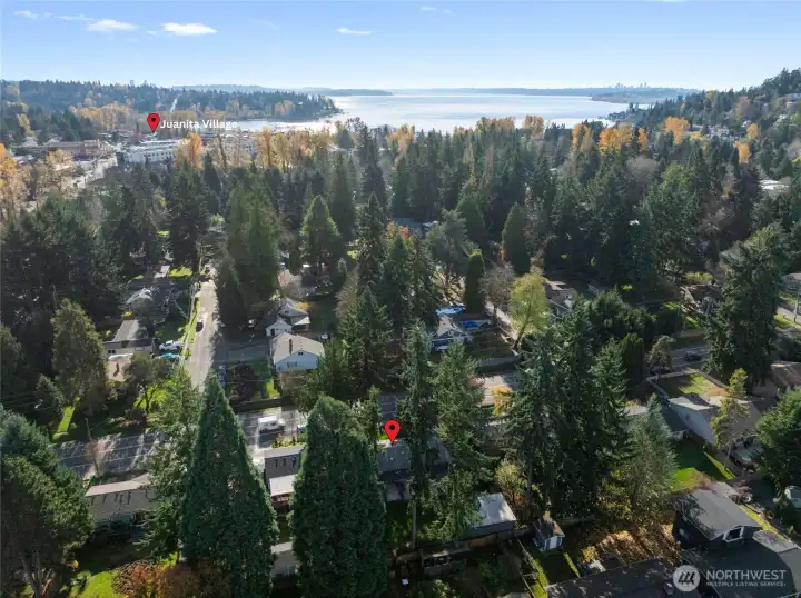 Prime location just minutes from Juanita Village and Juanita Beach—enjoy easy access to shopping, dining, and waterfront recreation.