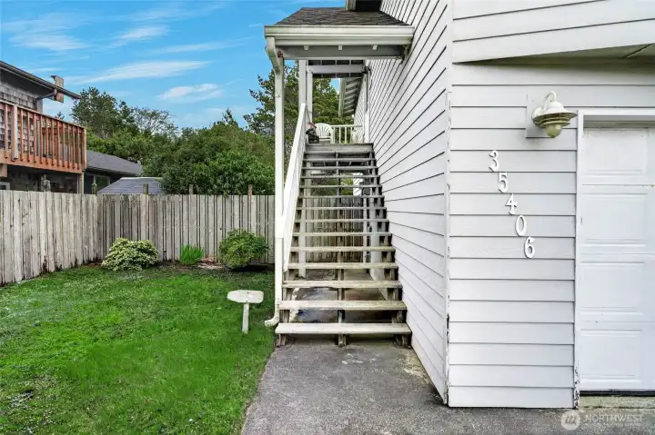 Stairway to main entryway