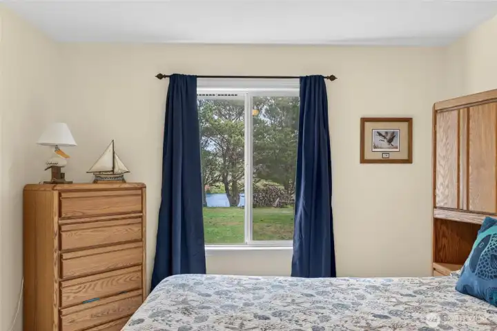 3rd bedroom lower floor