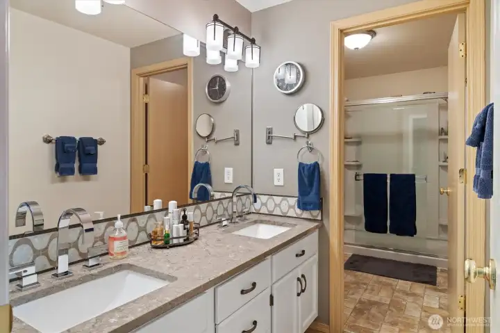 Dual vanity in primary bath.