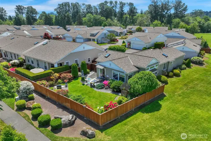 Corner lot with a lot of privacy