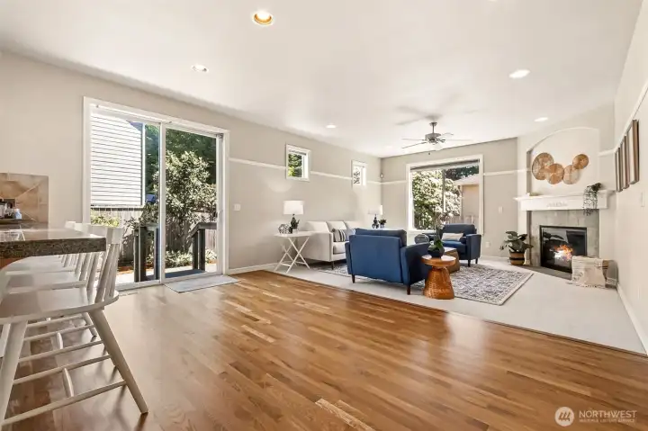 The spacious kitchen dining space sits steps from the back patio, giving buyers the flexibility to dine indoors or out with ease. The spacious kitchen dining space sits steps from the back patio, giving buyers the flexibility to dine indoors or out with ease.