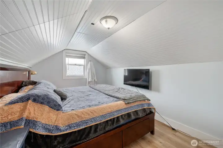 Upstairs bedroom. Other upstairs bedroom not featured in photos.