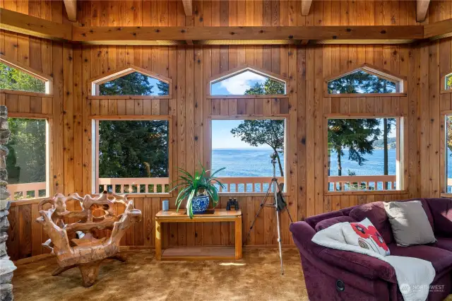 Living room views of Discovery Bay