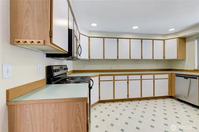 Unit B Kitchen